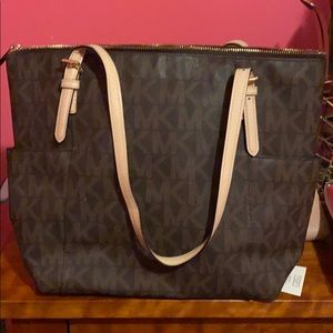 MK purse